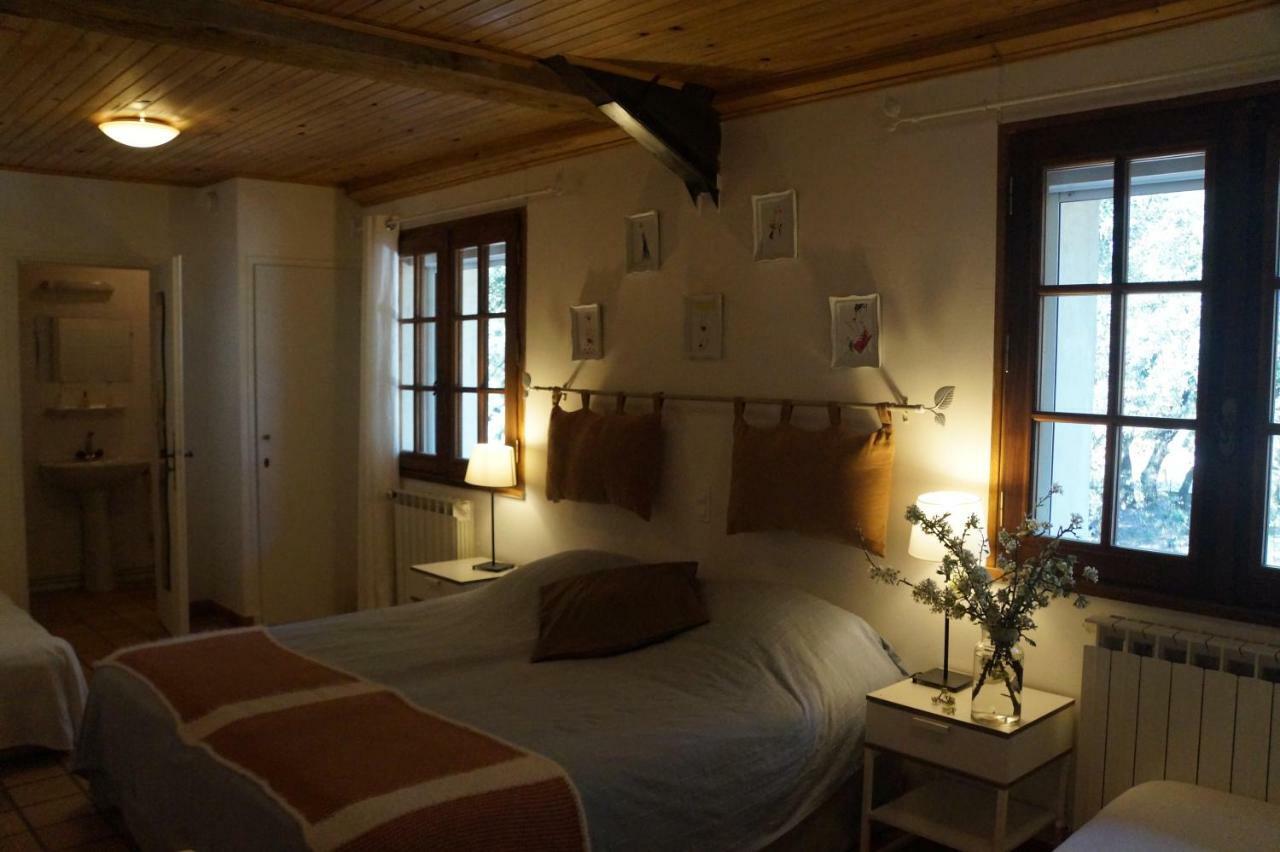 Lo Rastelie Bed and Breakfast Suze-la-Rousse Eksteriør billede